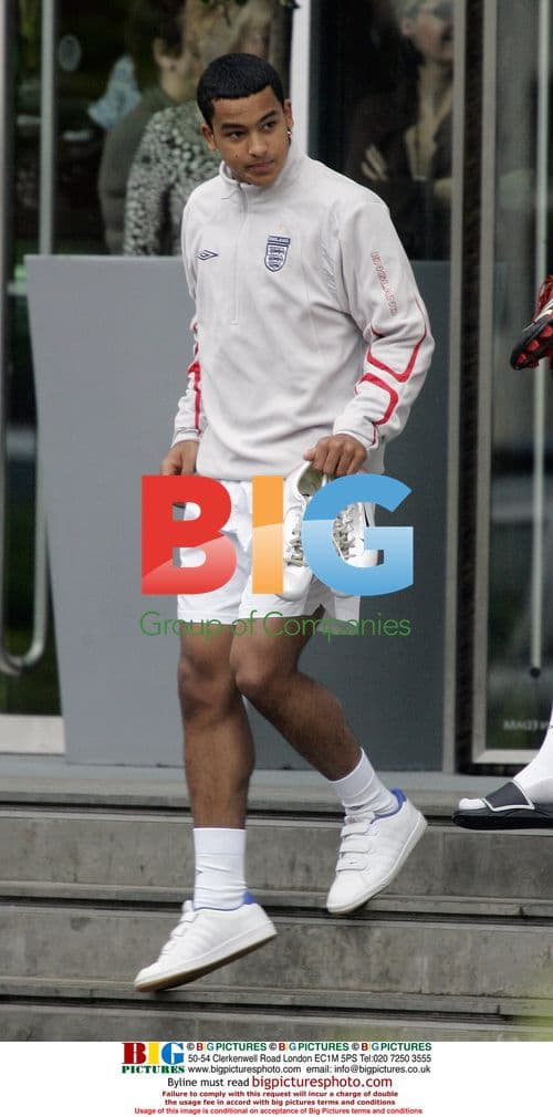 England Squad Leaves Lowry Hotel