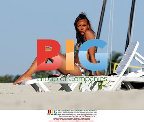 Javine Relaxes on Holiday in Spain