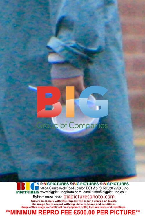 Ex-boxer 'Prince' Naseem Hamed starts jail sentence