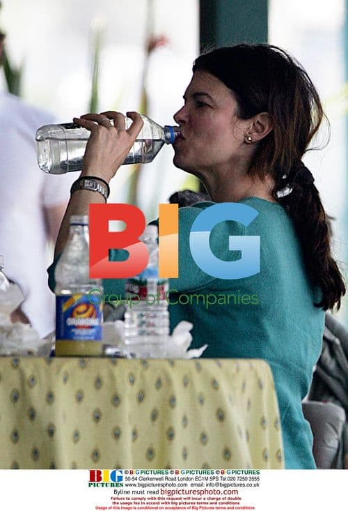 Jeanne Tripplehorn with family in Malibu