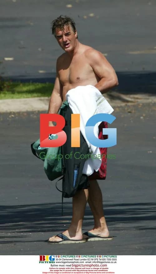 Chris Noth and Girlfriend in Hawaii