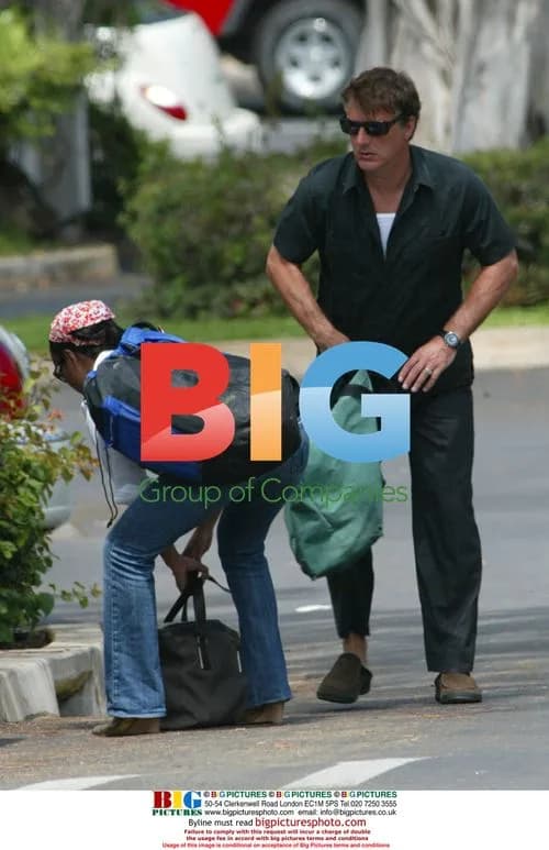Chris Noth with girlfriend in Hawaii