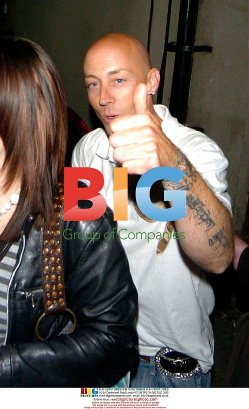 Singer John Hendy leaves Shepherds Bush Empire after East 17 reunion