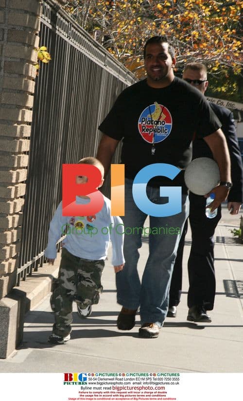 Rocco Richie leaves bodyguard at NYC apartment