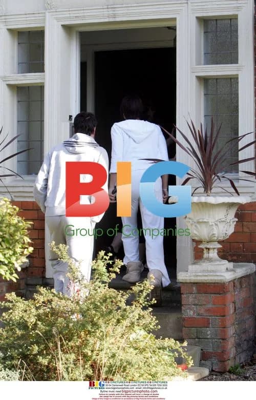 Jade Goody attends colonic clinic