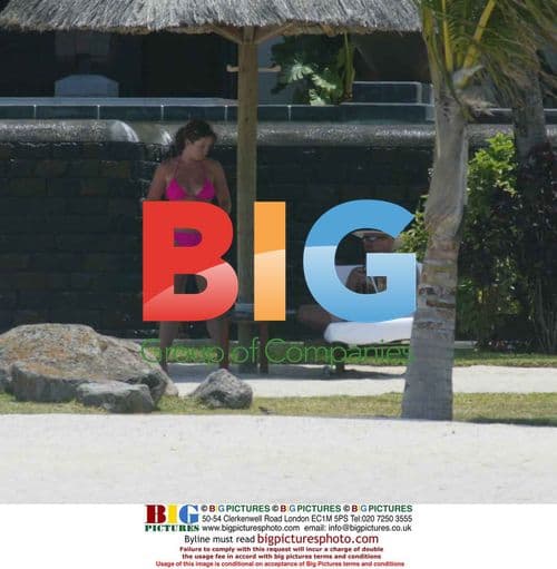 Noel Edmonds on Holiday in Mauritius