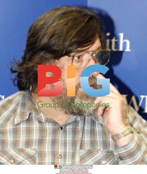 Ricky Tomlinson at book signing in Manchester