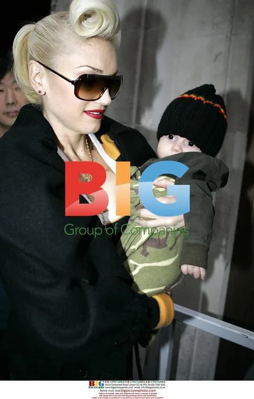 Gwen Stefani and son Kingston leave BBC Radio One