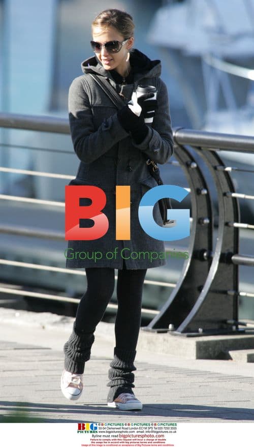 Jessica Alba and Cash Warren out in Vancouver