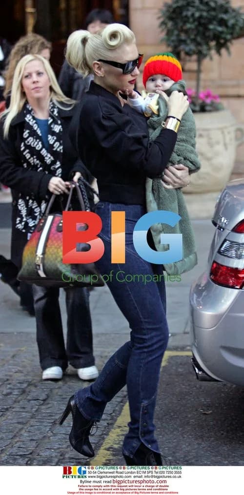 Gwen Stefani with son Kingston in London