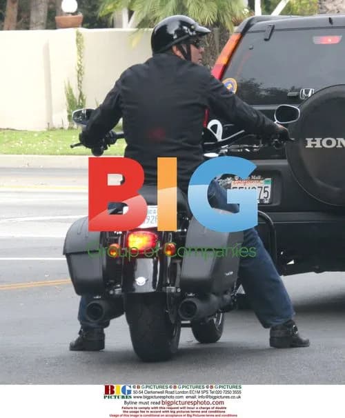 George Clooney takes bike ride