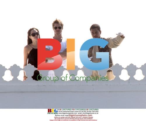 Brad Pitt and Angelina Jolie at Taj Lake Palace in India