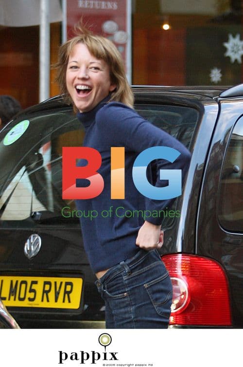 Sara Cox Stops for Coffee in London