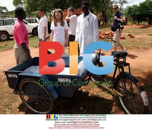 Geri Halliwell visits rural Zambia