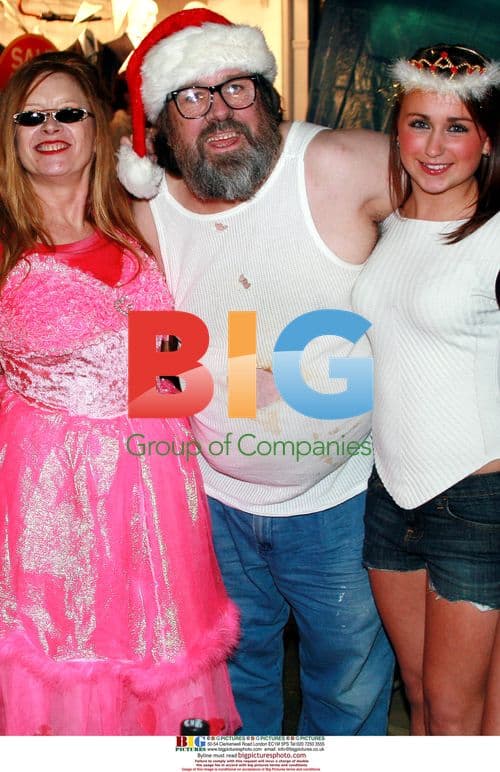 Ricky Tomlinson Performs 'Christmas My Arse'