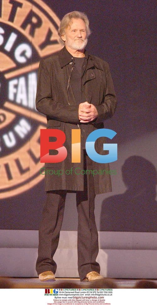 Ckris Kristofferson Performs at 40th Annual CMA Awards