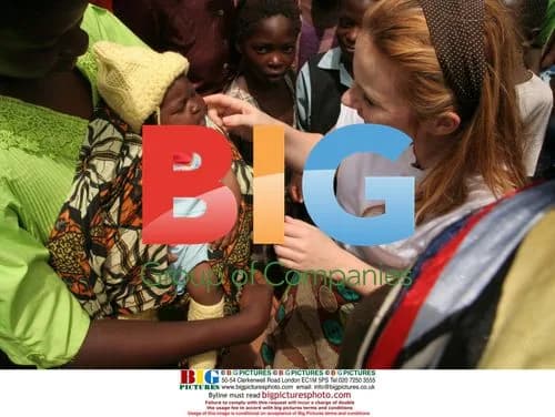 Geri Halliwell visits Zambia for UN Population Fund