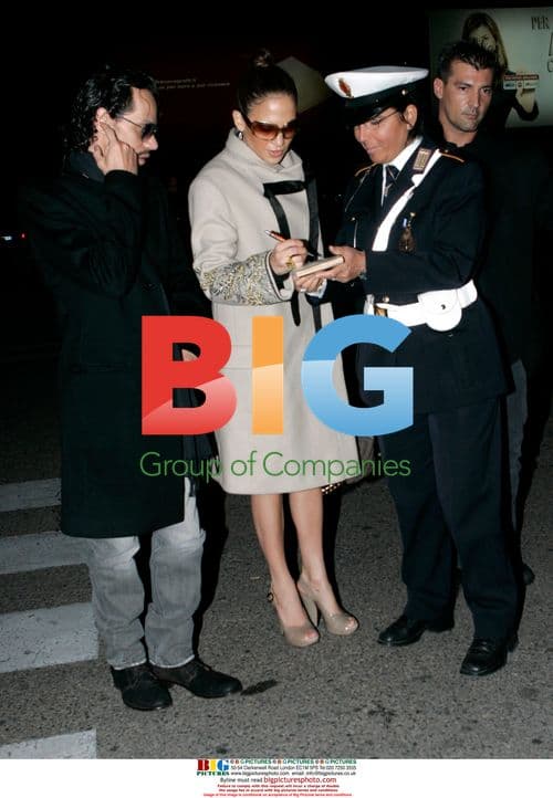 J-Lo and Marc Anthony at Rome Airport