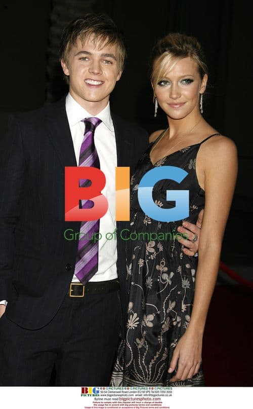 Jesse McCartney and Katie Cassidy at AMAs