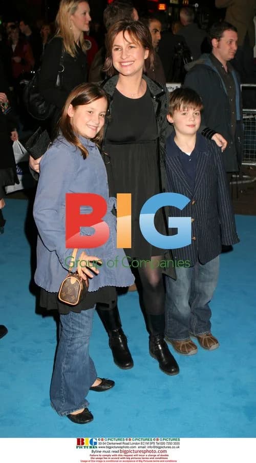 Emma Forbes and children at 'Flushed Away' premiere
