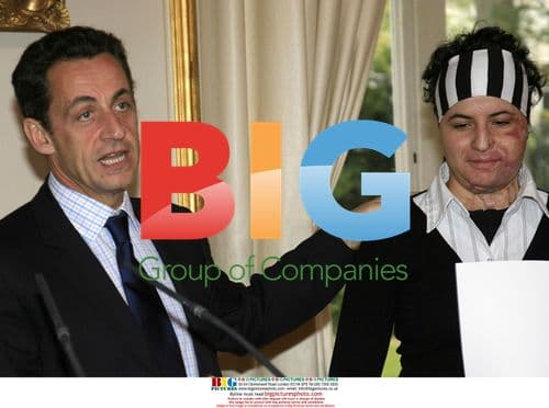 Sarkozy meets burned victim Belayni in Paris