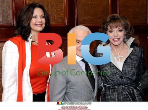 Joan Collins, Jack Valenti, Lynda Carter pose