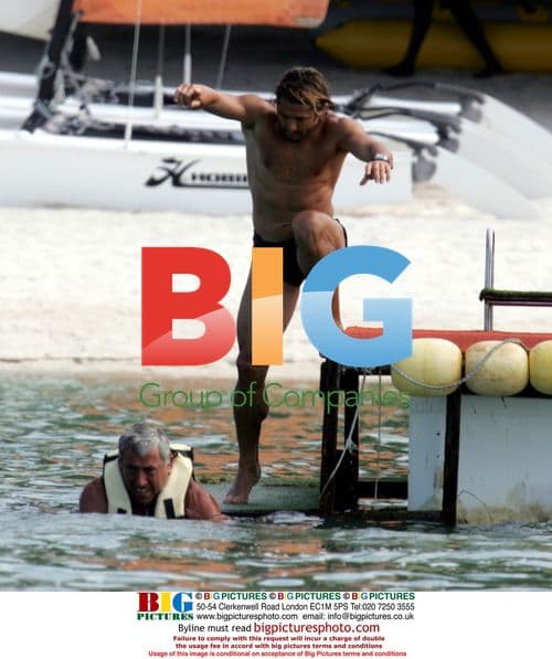 Bixente Lizarazu Staying Fit on Mauritius Vacation