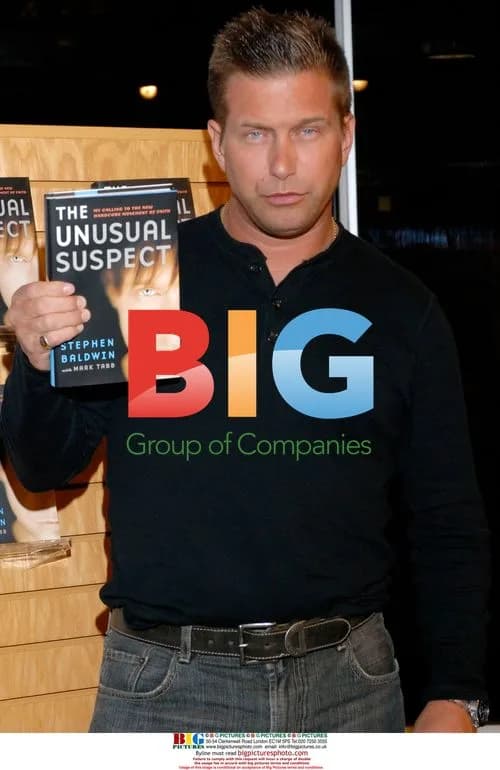 Stephen Baldwin signs new book