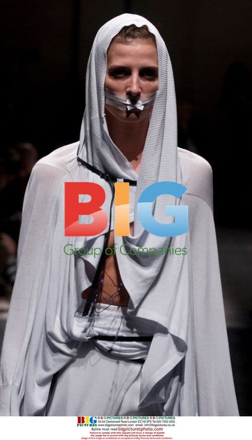 A.F. Vandevorst Spring/Summer 2007 Show