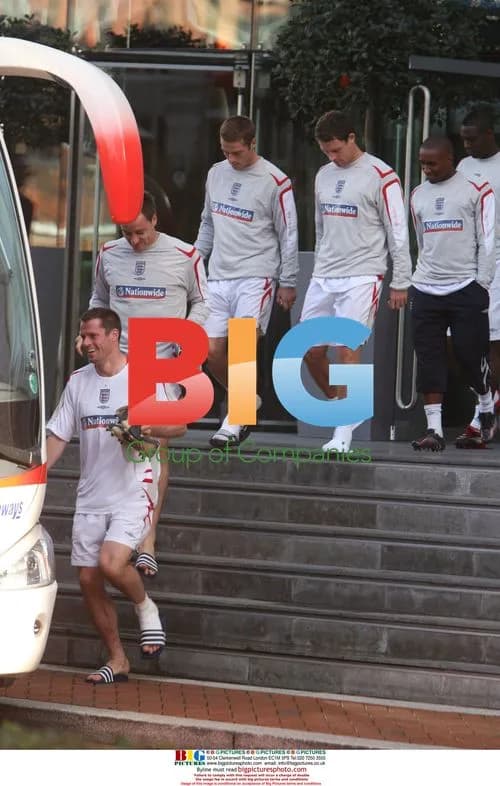 England team leaving training