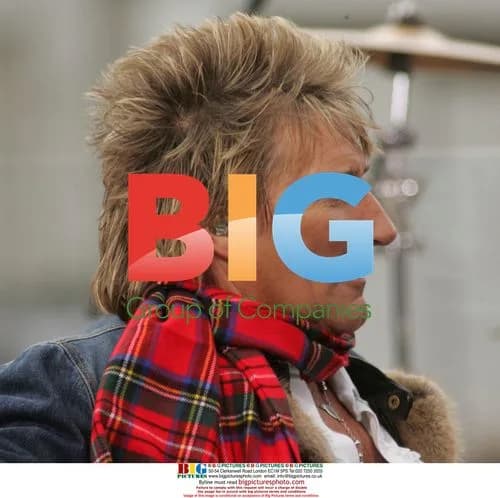 Rod Stewart Performs at 'The Early Show' Fall Concert