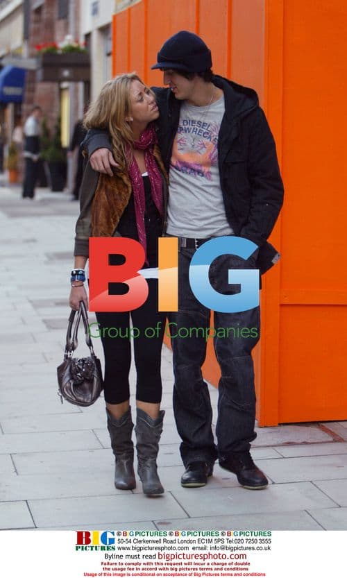 BB7's Mikey and Grace Window Shop