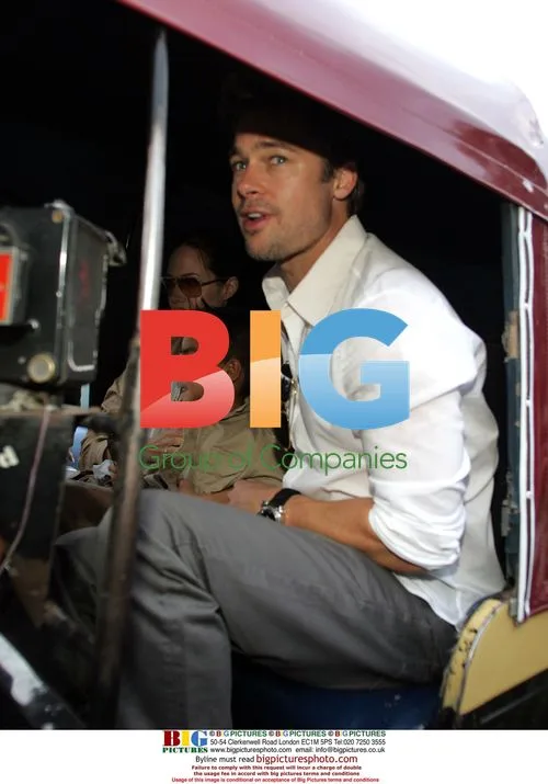Brad Pitt and Angelina Jolie in India