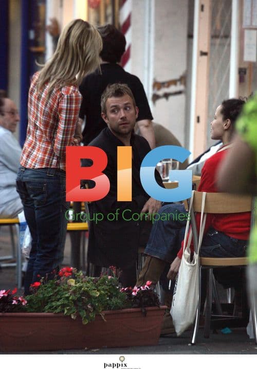 Damon Albarn and Family Lunch in North London