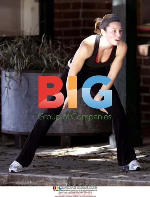 Jessica Biel works out at Pro Gym