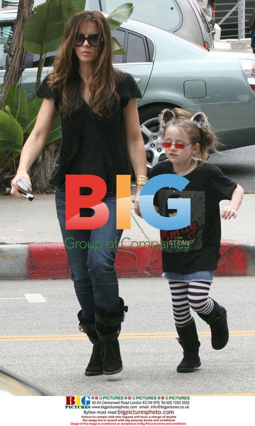 Kate Beckinsale & Daughter Lily Shopping