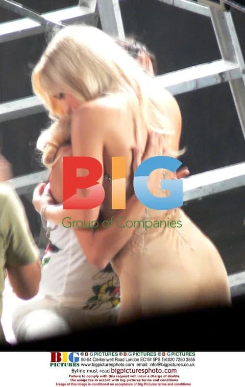 Shakira on 'Illegal' video set
