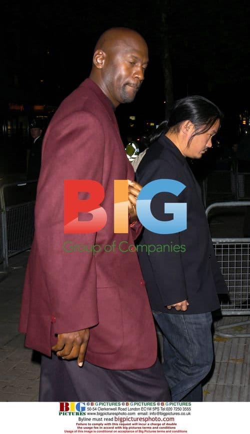 Michael Jordan leaving Jordan dinner in London