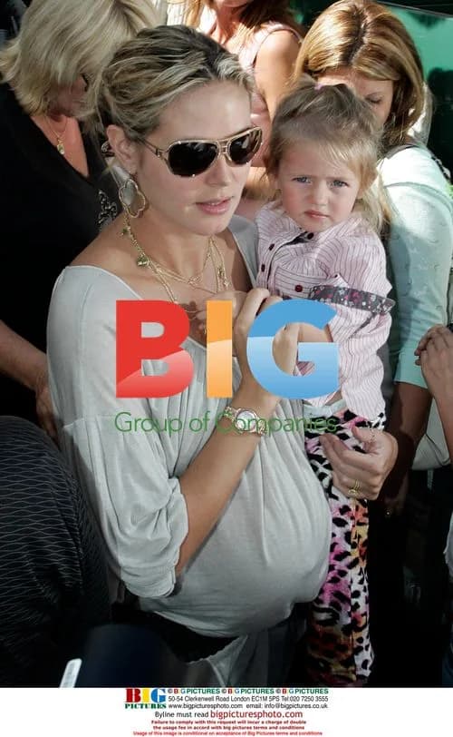 Heidi Klum and daughter Leni lunch at The Ivy