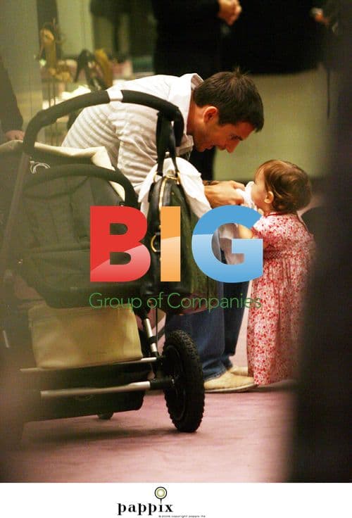 Chelsea's Frank Lampard and family go shoe shopping