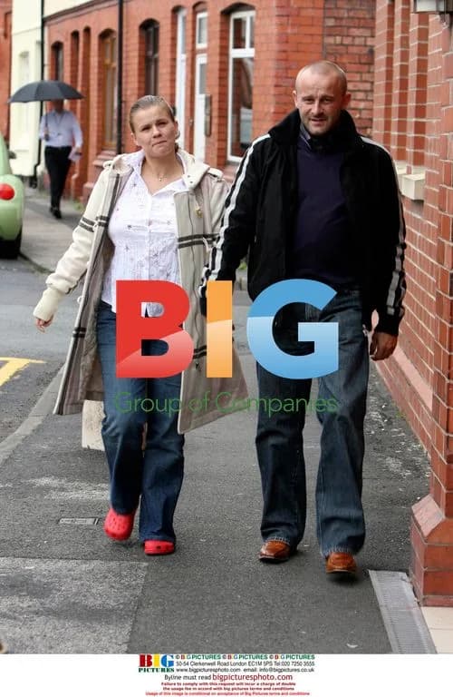 Pregnant Kerry Katona House Hunting