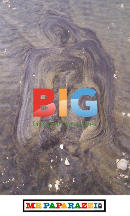 Luke Wilson Sees Religious Sand Image