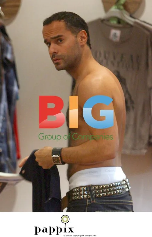 Beppe di Marco and Michael Greco Shopping