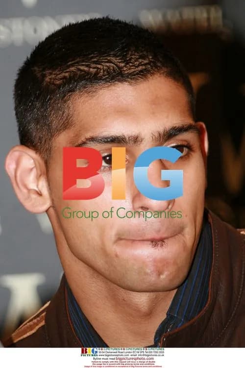 Amir Khan Signing Autobiography