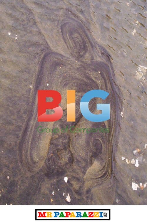 Luke Wilson Spots Madonna Image in Sand