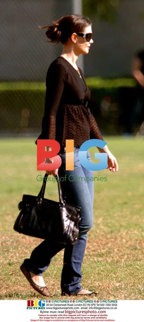 Katie Holmes attending daughter's soccer game