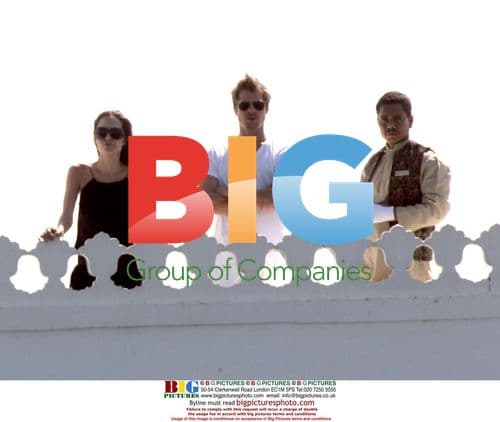 Brad Pitt and Angelina Jolie in India