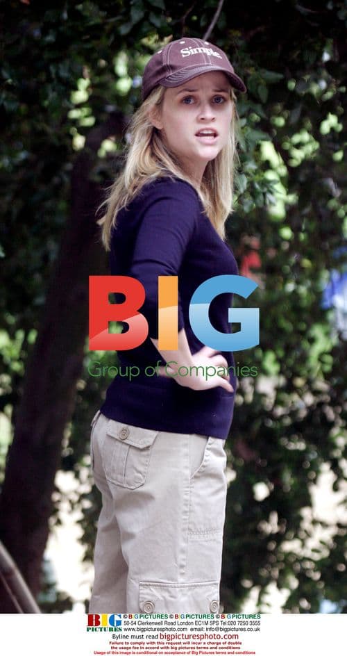 Reese Witherspoon Watches Daughter Play Soccer