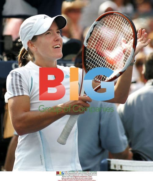 Justine Henin-Hardenne reacts after US Open semifinal win