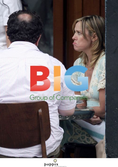 Kim Cattrall has lunch in London